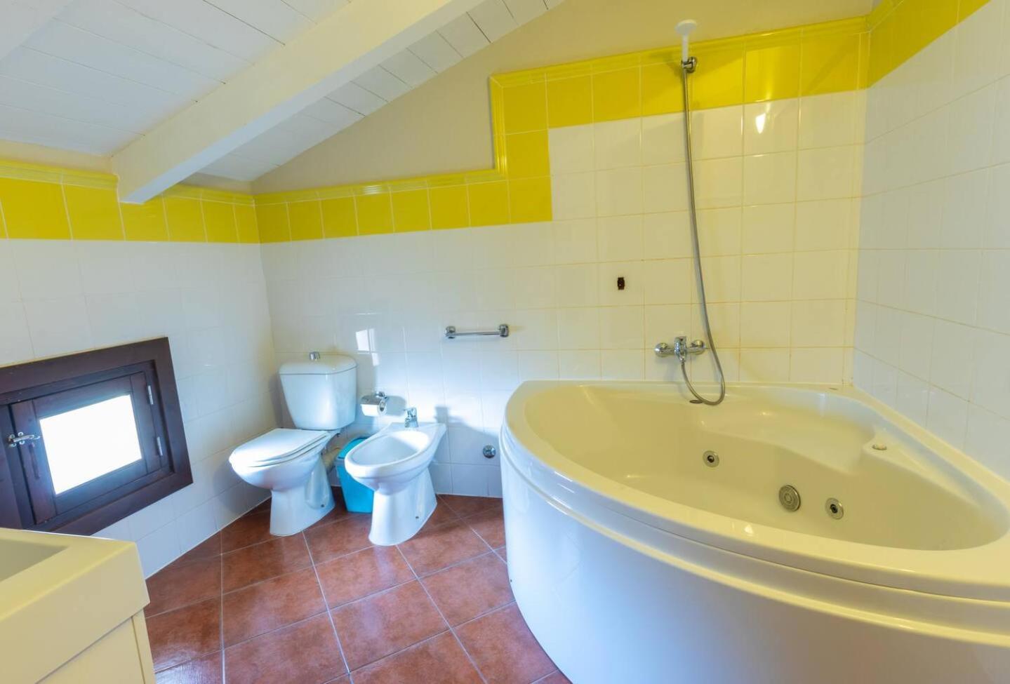 Porto Antigo 1 - Three Bedroom, Pool & Wifi Santa María Exterior foto